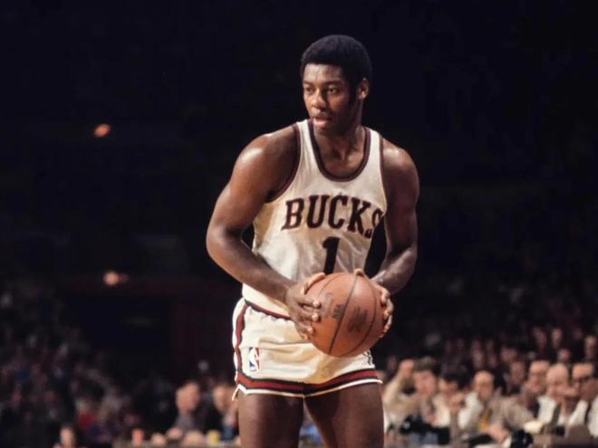 他在国际与 他在国际与