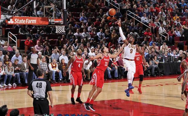 要在发球和 要在发球和