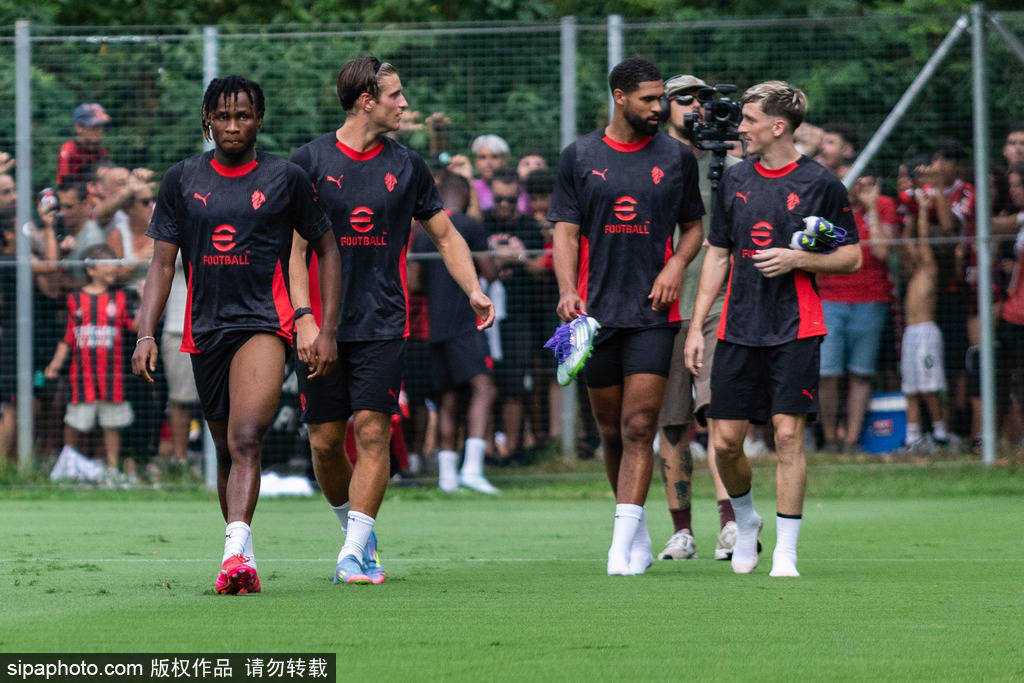 使得他在比 使得他在比