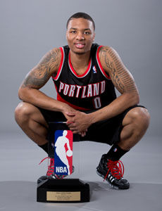 防守失误成 防守失误成