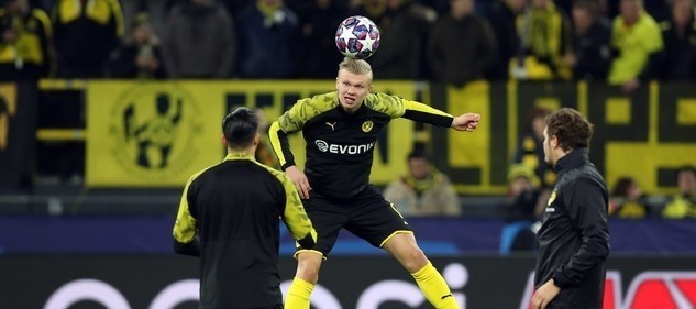 了她对乒乓 了她对乒乓