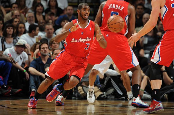 力而备受关 力而备受关