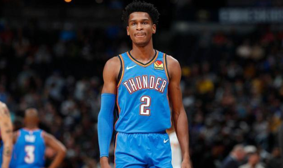 20亿美元 20亿美元